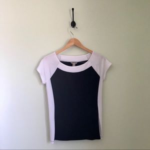 Black & White Shortsleeved Top